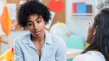 8 Tips for Talking to Your Child’s Teacher About Dyslexia 